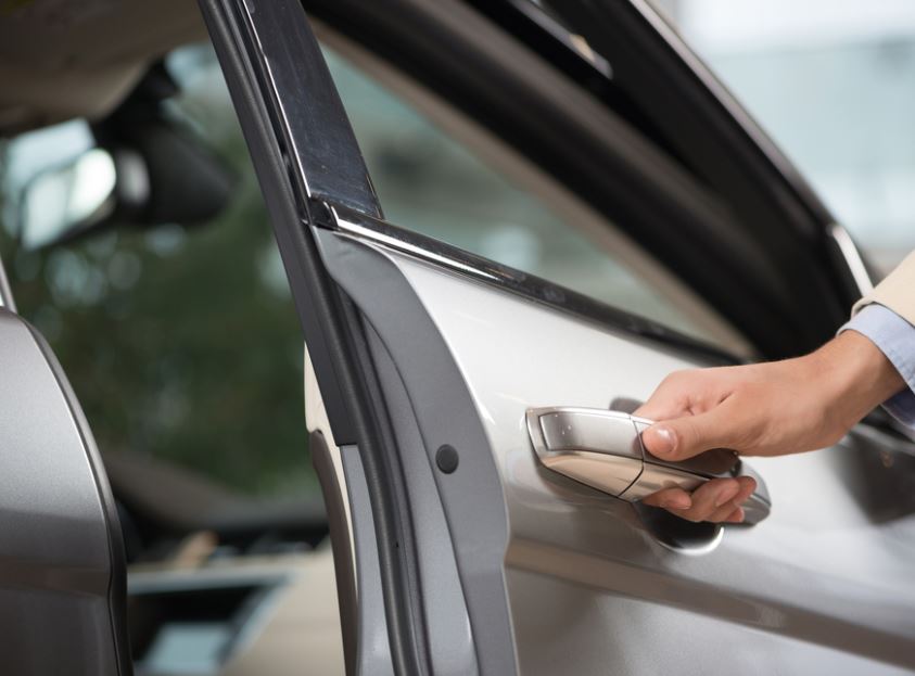 Professional vehicle entry performed by 24/7 Super Locksmith, providing an emergency Car Lockout in Boynton Beach, FL. Our expert Automotive Locksmith in Boca Raton, FL uses specialized tools for damage-free car unlocking and key retrieval.